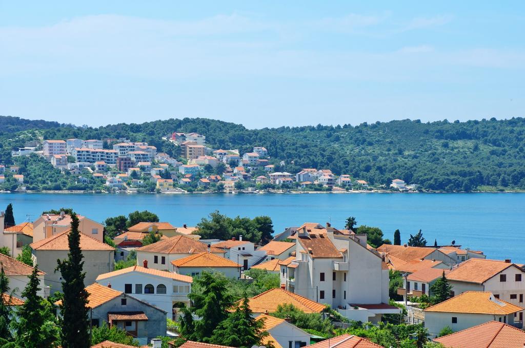 Hella Apartments Trogir Room photo